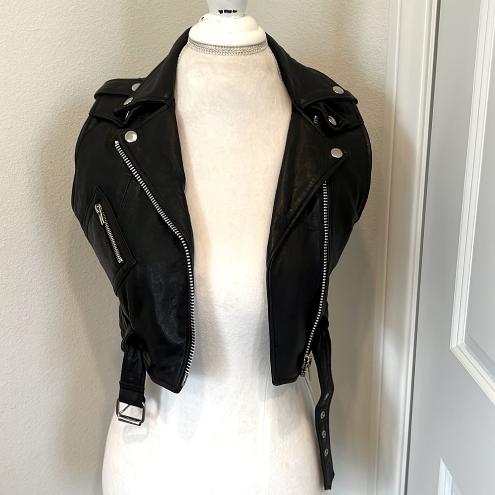 Urban Outfitter/Urban Renewal PèleCheCoco 100% Leather Vest Black